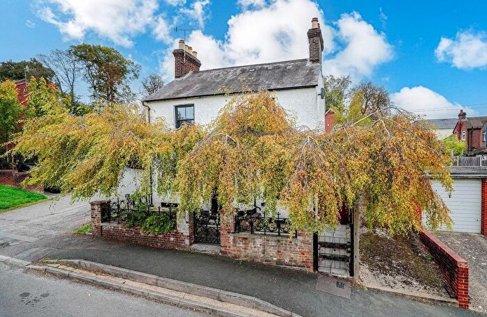 3 Bedroom Detached House For Sale In Church Street, Old Town, Hemel Hempstead, Hertfordshire, HP2