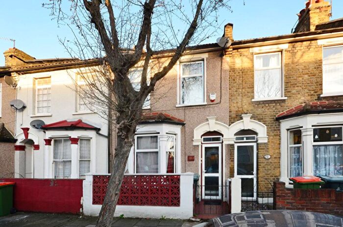 4 Bedroom House For Sale In Perth Road, Plaistow, London, E13