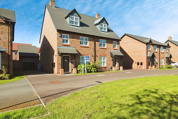 4 Bedroom Semi-Detached House To Rent In Grimshaw Close, Wilmslow, Cheshire, SK9