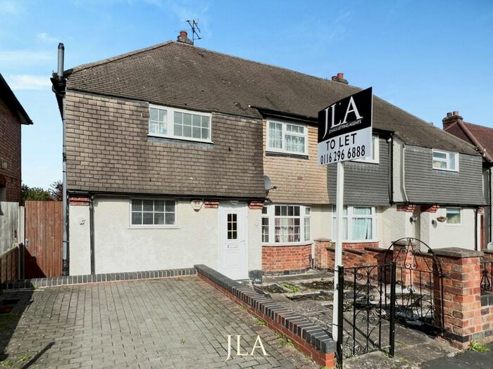 3 Bedroom Semi-Detached House To Rent In Johnson Road, Birstall, Leicester, LE4