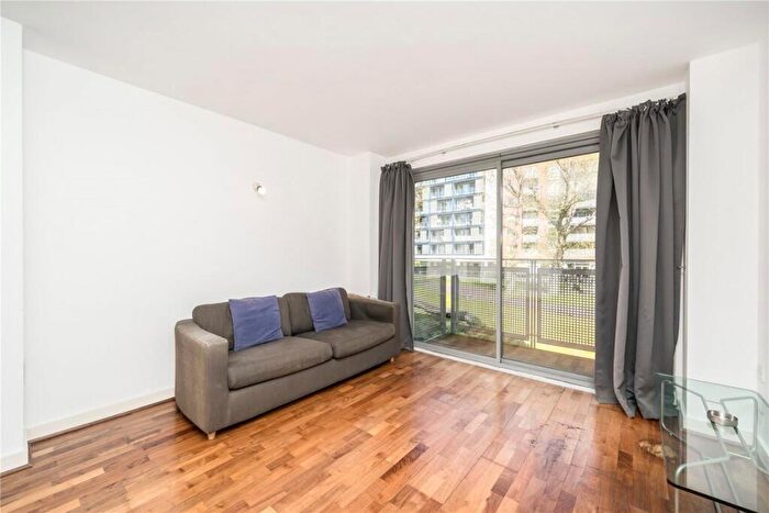 2 Bedroom Flat To Rent In Deals Gateway, Depford Bridge, SE13