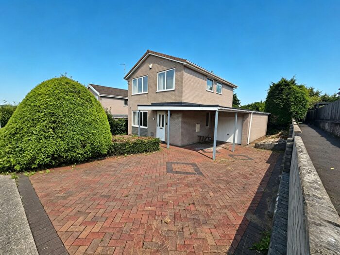 4 Bedroom Detached House For Sale In Gwaun Coed, Brackla, CF31