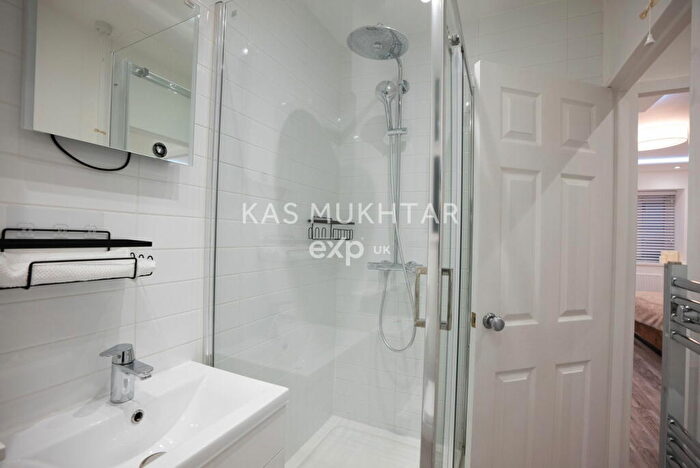 1 Bedroom Flat For Sale In Mitchell House, College Cross, N1