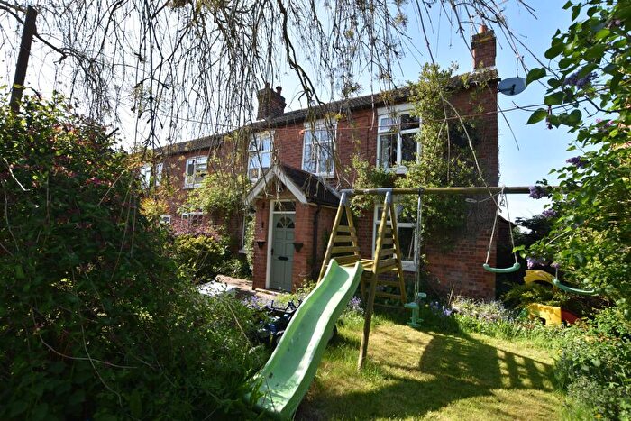 4 Bedroom Detached House For Sale In Main Street, Willoughby-on-the-Wolds, LE12