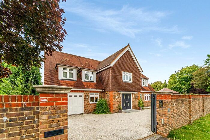 5 Bedroom Detached House To Rent In Hurst Drive, Walton On The Hill, Tadworth, KT20