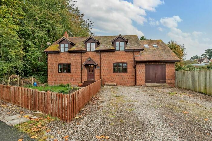 4 Bedroom Detached House For Sale In River View, Lugwardine, HR1