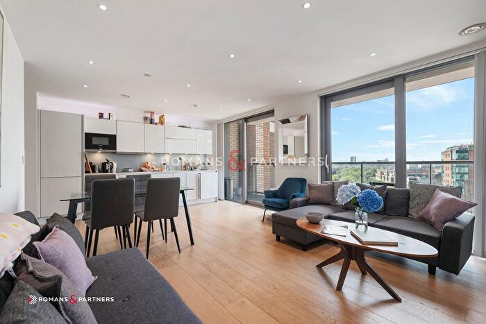 2 Bedroom Flat To Rent In Heritage Tower, Canary Wharf, E14