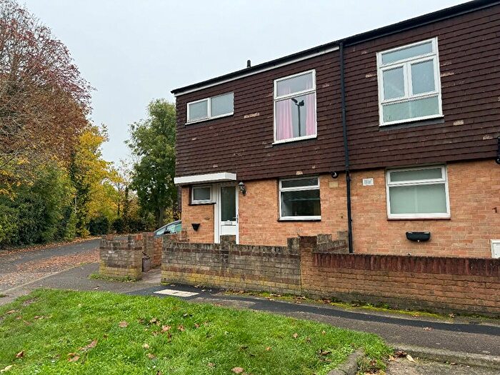 3 Bedroom End Of Terrace House To Rent In North Street, Carshalton, Greater London, SM5