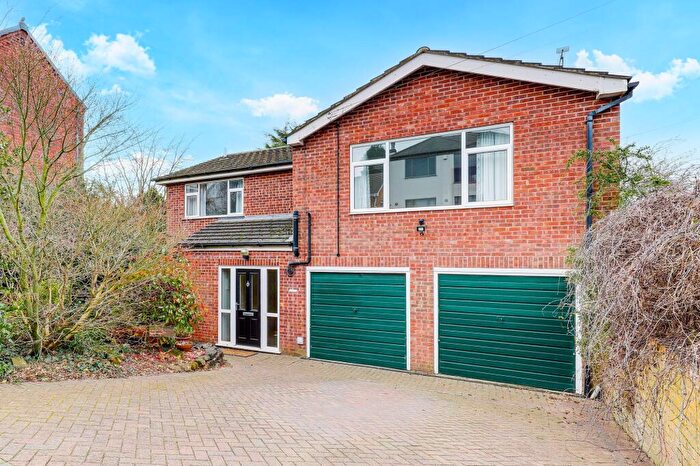 5 Bedroom Detached House For Sale In Dean Avenue, Nottingham, NG3