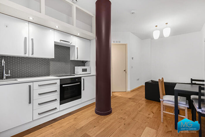 1 Bedroom Apartment To Rent In Holmes Road, Kentish Town, London, NW5
