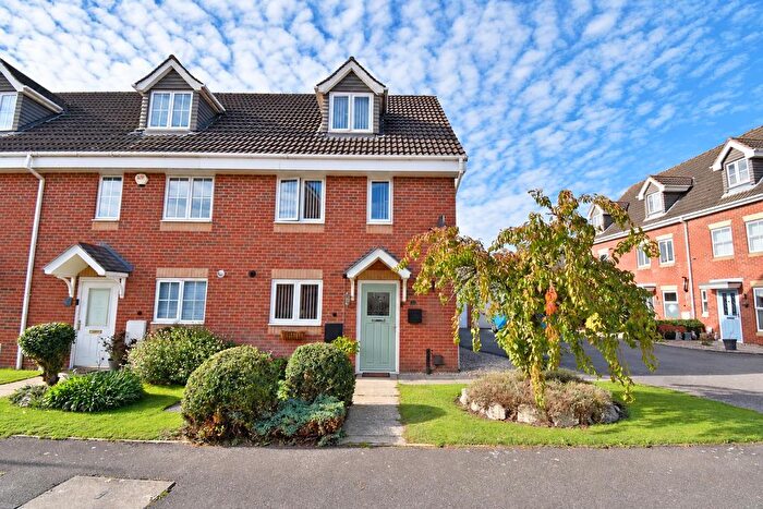 3 Bedroom End Terrace House For Sale In Broughton Close, Riddings, DE55