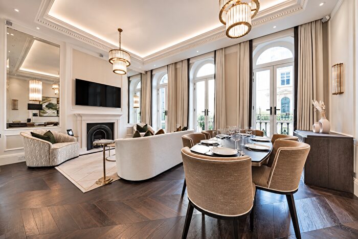 2 Bedroom Flat To Rent In Prince Of Wales Terrace, London, W8