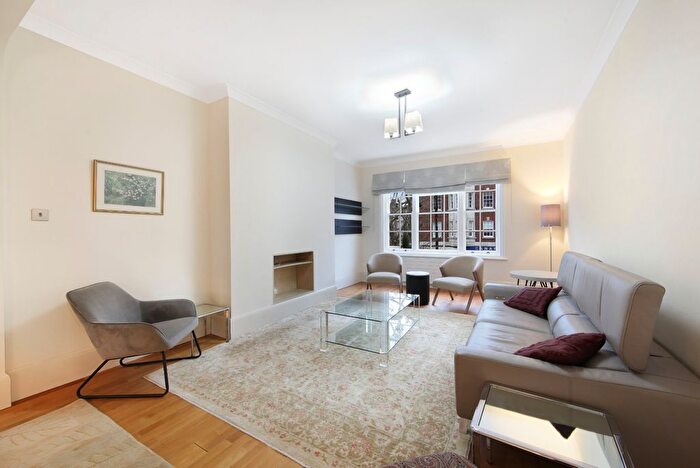 2 Bedroom Flat To Rent In Clifton Court, Northwick Terrace, NW8