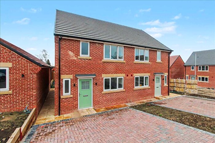 3 Bedroom Semi-Detached House For Sale In Foresters Rise, Newthorpe, Nottingham, NG16
