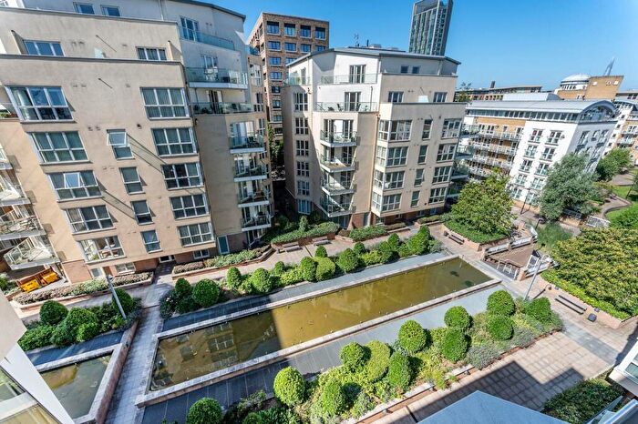 2 Bedroom Flat To Rent In Water Gardens Square, Canada Water, London, SE16