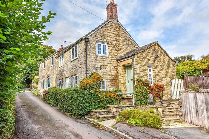 1 Bedroom Cottage For Sale In Fort Lane, Dursley, GL11