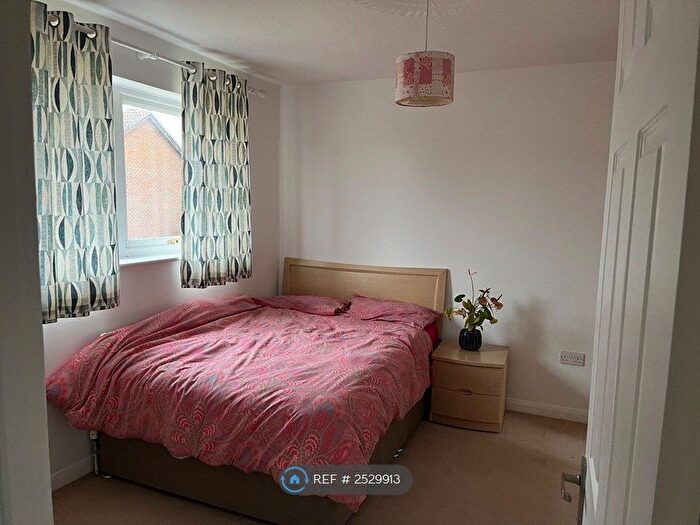 4 Bedroom Semi-Detached House To Rent In Bournemouth, Bournemouth, BH7