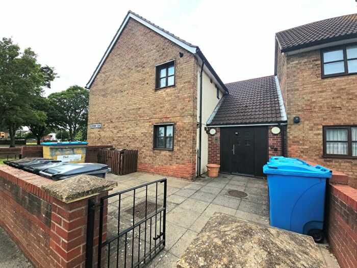 1 Bedroom Flat For Sale In Levisham Close, Hull, HU6