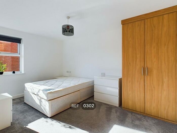 2 Bedroom Apartment To Rent In Kings Court, Wright Street, HU2
