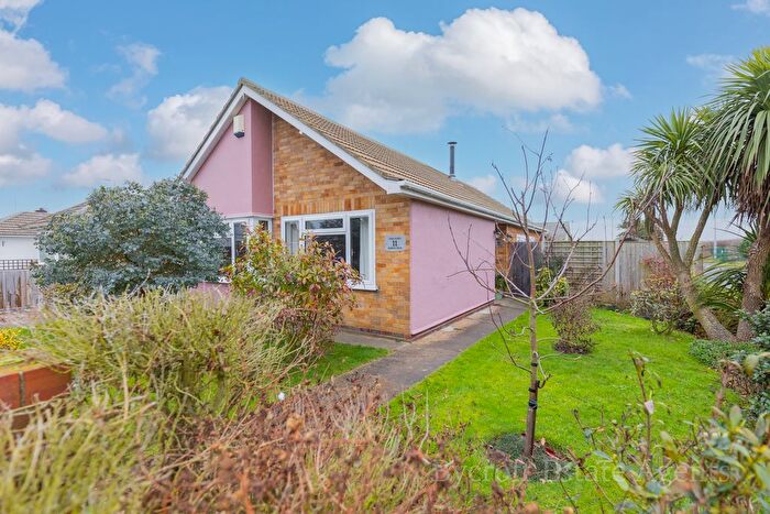 3 Bedroom Detached Bungalow For Sale In Marram Drive, Caister-On-Sea, NR30