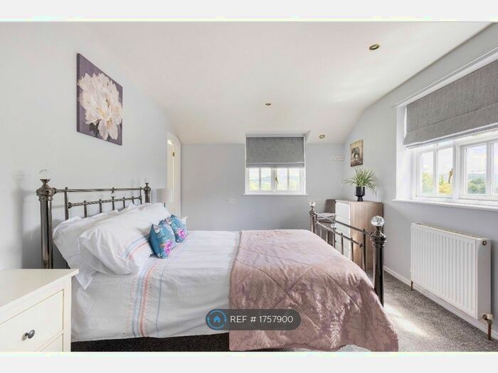 4 Bedroom Semi-Detached House To Rent In Burlescombe, Tiverton, EX16