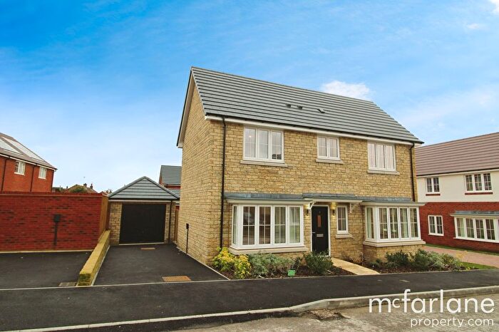 4 Bedroom Property For Sale In Restrop Road, Purton, SN5