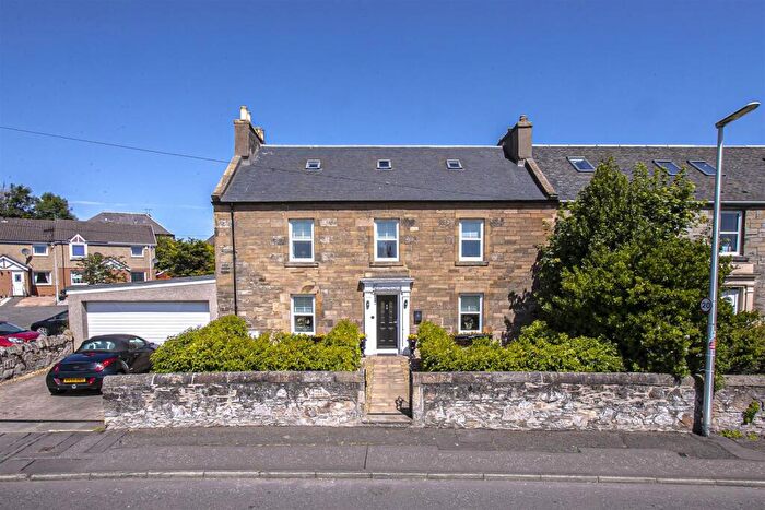 5 Bedroom Semi-Detached House For Sale In Preston Crescent, Inverkeithing, KY11