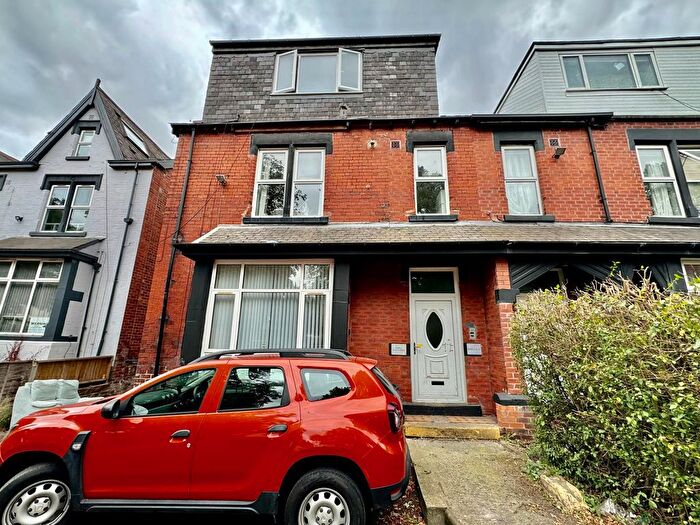 2 Bedroom Terraced House To Rent In Harehills Avenue, Leeds, West Yorkshire, LS8