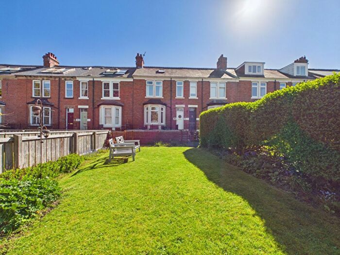 3 Bedroom Terraced House For Sale In Fern Gardens, Low Fell, NE9