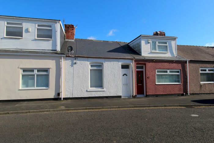 2 Bedroom Cottage To Rent In Edward Burdis Street, Southwick, Sunderland, SR5