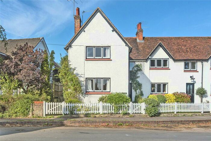 3 Bedroom Semi-Detached House To Rent In Easton, Winchester, Hampshire, SO21