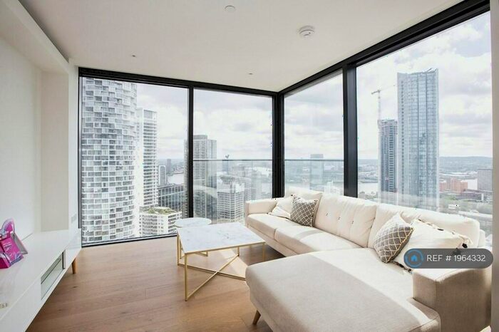 2 Bedroom Semi-Detached House To Rent In Hampton Tower, London, E14