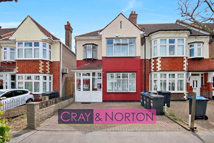 3 Bedroom End Of Terrace House To Rent In Shirley Park Road, Croydon, CR0