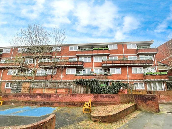 1 Bedroom Flat For Sale In Cossall Walk, London, SE15