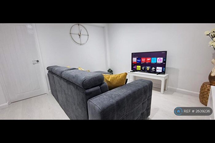 3 Bedroom Terraced House To Rent In Butt Road, Colchester, CO3