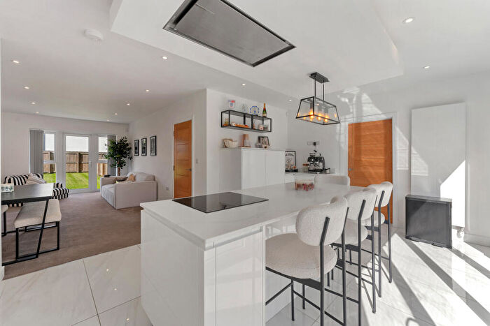 5 Bedroom Detached House To Rent In Brookhouse Drive, Marklands, Lostock Hall, Preston, Lancashire, PR5