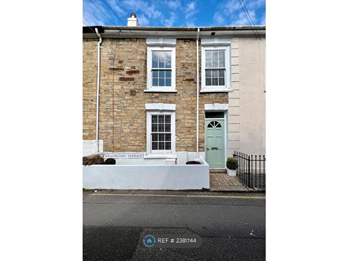 2 Bedroom Terraced House To Rent In Wellington Terrace, Truro, TR1