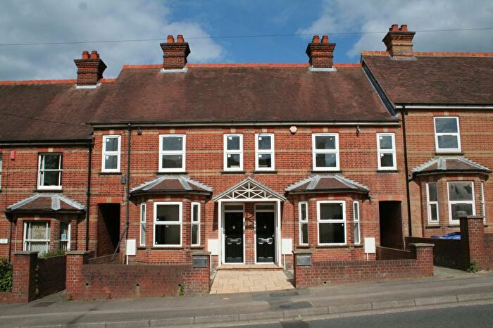 1 Bedroom Apartment To Rent In Corbiere House, - New Road, Basingstoke, Hampshire, RG21
