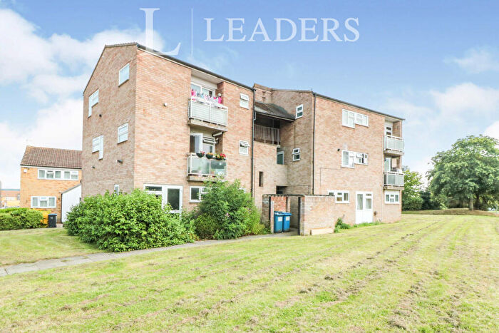 1 Bedroom Flat To Rent In Peacocks, CM19