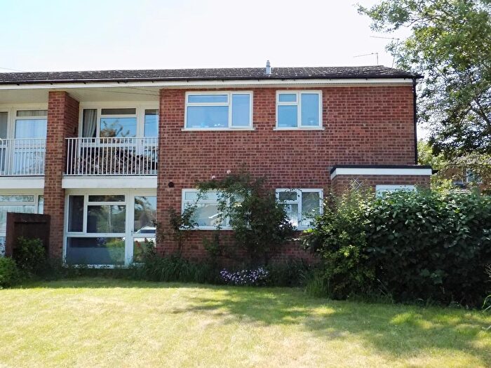 2 Bedroom Maisonette To Rent In Baden Powell Crescent, Towcester, NN12
