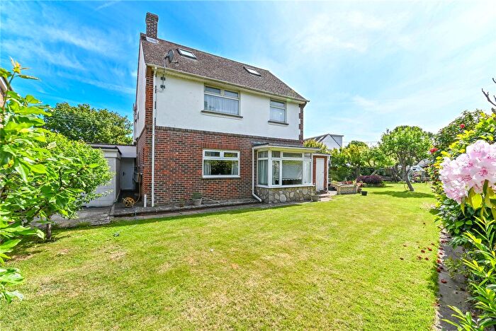 3 Bedroom Detached House For Sale In Marley Close, New Milton, Hampshire, BH25