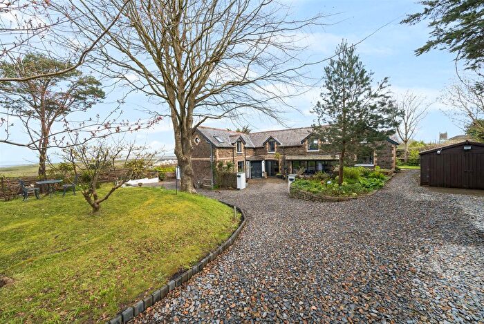 6 Bedroom Detached House For Sale In Lundy View, Northam, Bideford, EX39