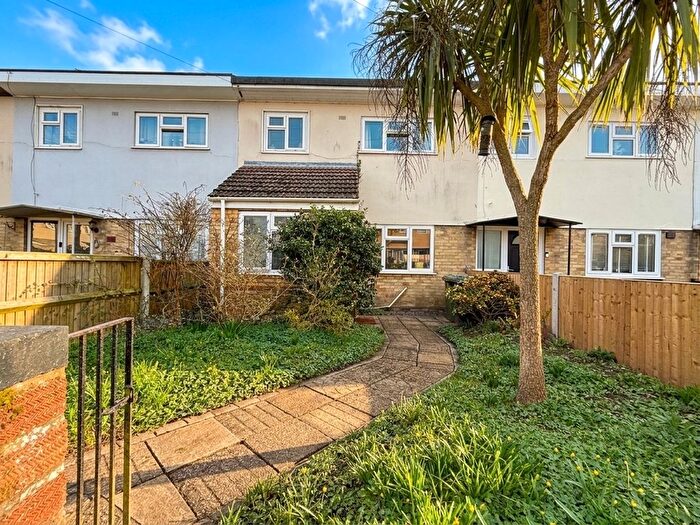 2 Bedroom Terraced House For Sale In Oriel Way, Gorleston, NR31