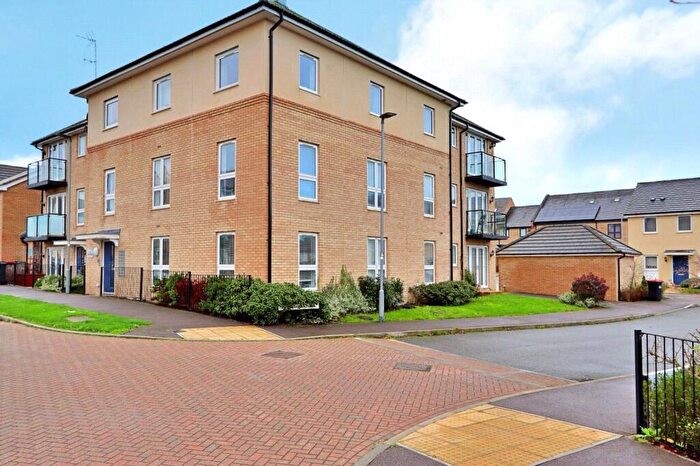 1 Bedroom Apartment For Sale In Angus Way, Whitehouse, Milton Keynes, Bucks, MK8