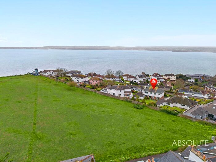 4 Bedroom Detached House For Sale In Collingwood Close, Torquay, TQ1