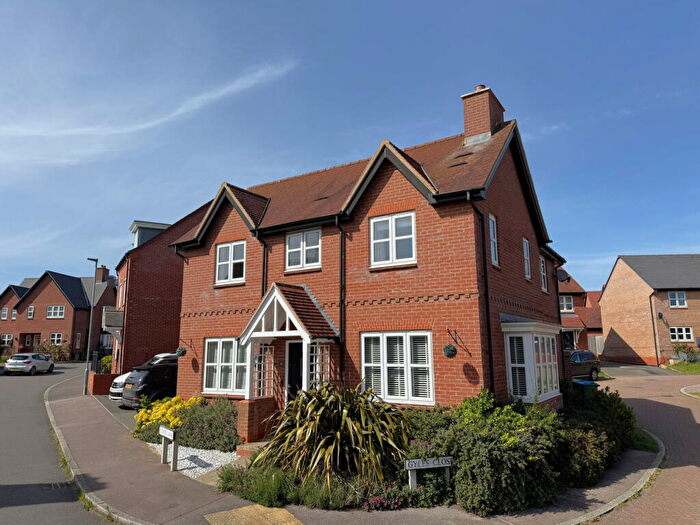 4 Bedroom Detached House For Sale In Stocks Lane, Winslow, MK18