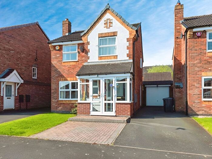 3 Bedroom Detached House To Rent In Warwick Road, Birmingham, B73