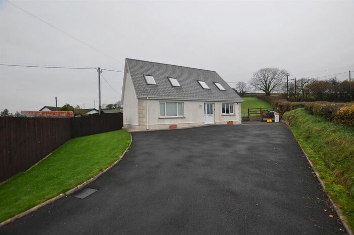 4 Bedroom Detached House To Rent In Rhydargaeau, Carmarthen, SA32