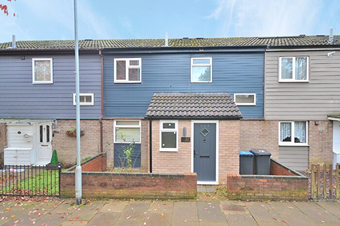 3 Bedroom Terraced House To Rent In Lower Meadow Court, Northampton, NN3