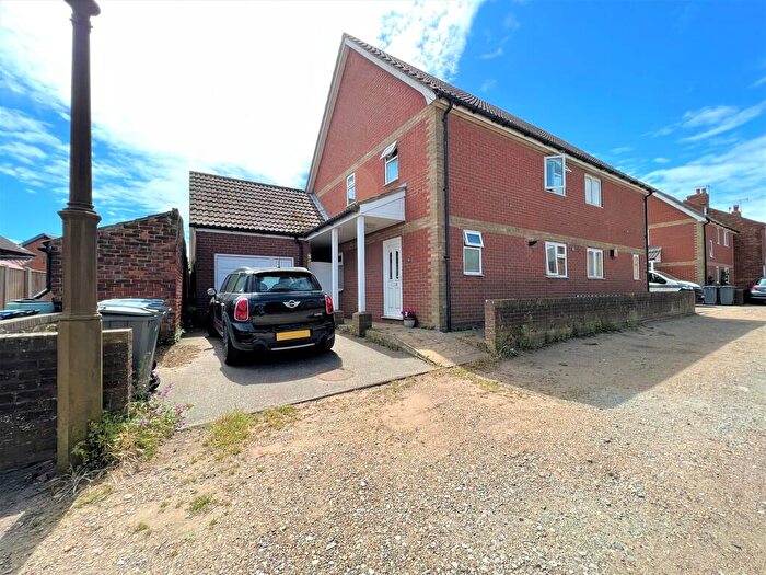 3 Bedroom Semi-Detached House For Sale In Prospect Place, Leiston, IP16